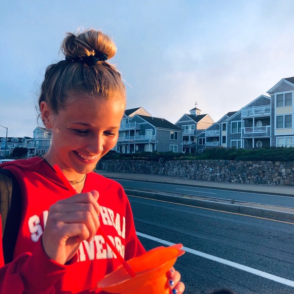 Meet the Posher Other - Meet your Posher, Sidney